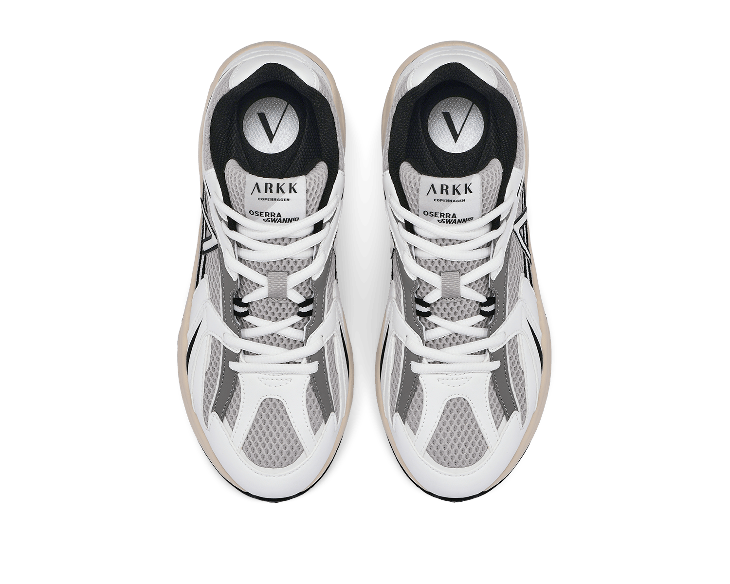 ARKK Essential Line Oserra | White Black Oserra